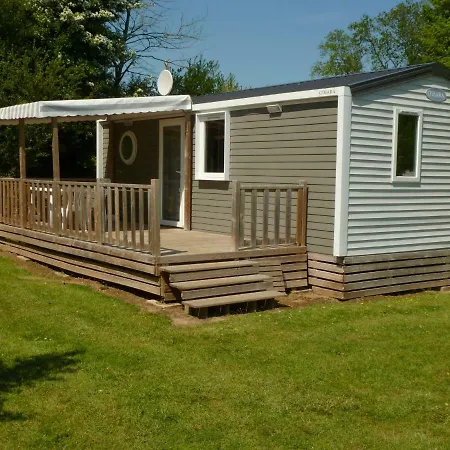 Camping La Roseraie D'omaha Camping Surrain
